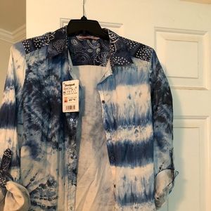 Tie dye shirt